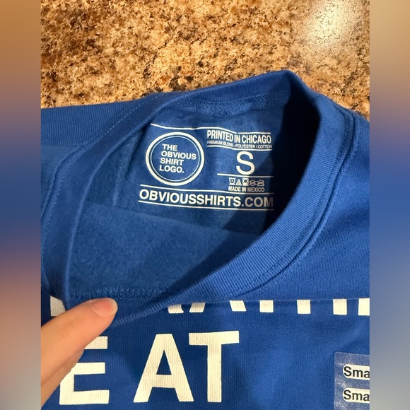 Obvious Shirts crewneck - Picture 3 of 3